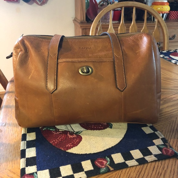Margot New York Satchel With Wallet - Picture 10 of 10